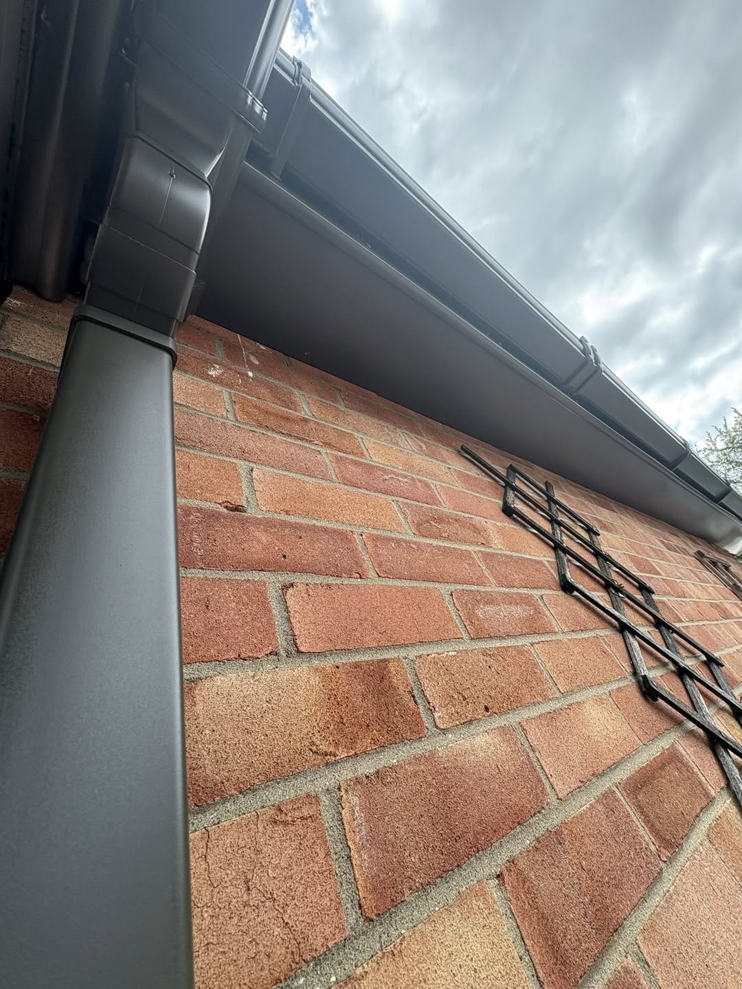 Transformed - Umbra Grey (RAL7022)