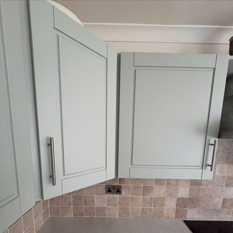 Kitchen Cabinet Spray Painting Kitchen Cabinet Spray Painting